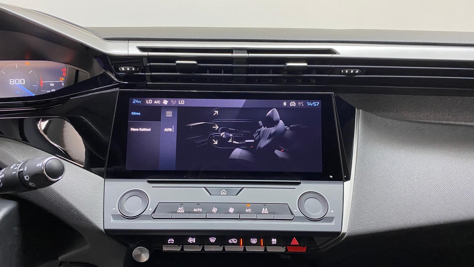 PEUGEOT 308 19